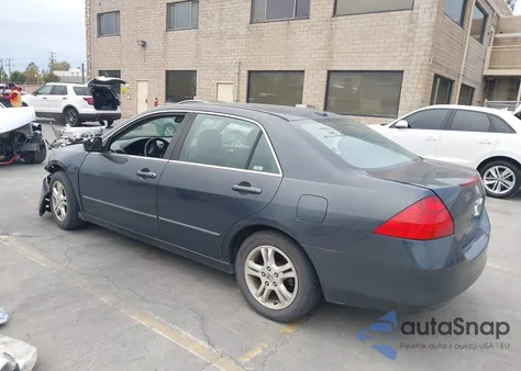 2006 Honda Accord 2.4 Ex из США, поврежденный, VIN 1HGCM56846A013169